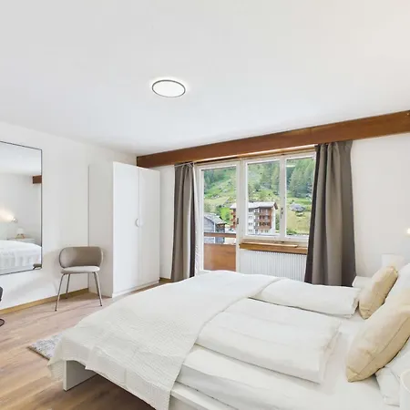 Spacious Alpine Retreat Near Saas-fee Appartamento Saas-Almagell